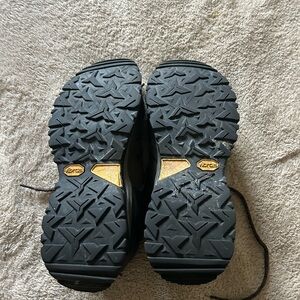 North Face Pre-Owned size 12 Brown work boots/sneaker